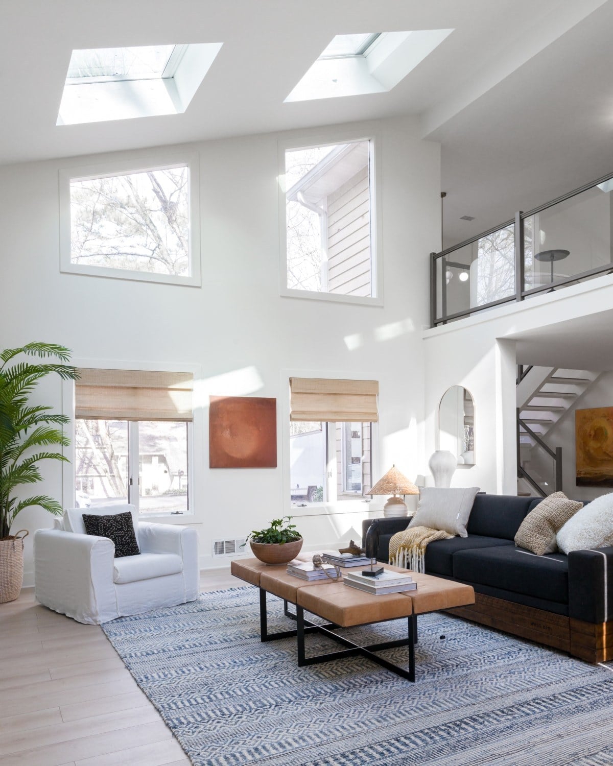 LivingRoom-ConnectingToOutdoors@2x_2025-09-16-191353_uvux